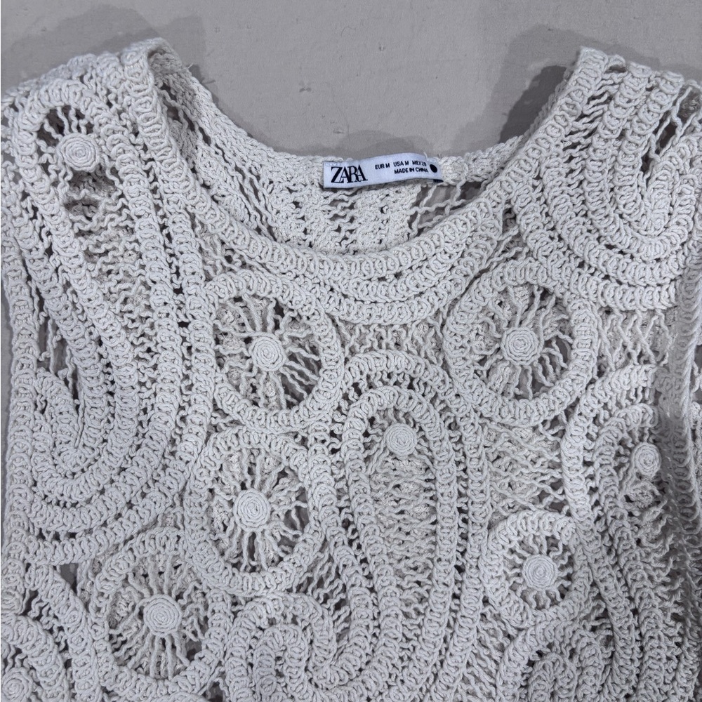 Zara Cream Asymmetrical Crochet Dress - Picture 2 of 10